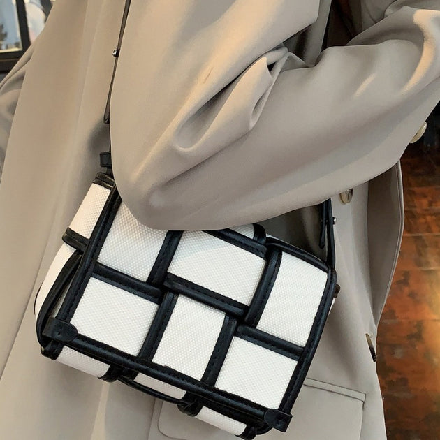 Black And White Contrasting Canvas Shoulder Bag - Shoppers Haven  - Handbag & Clutch     