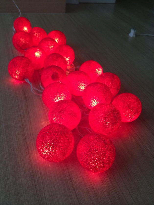 1 Set of 20 LED Red 5cm Cotton Ball Battery Powered String Lights Christmas Gift Home Wedding Party Bedroom Decoration Outdoor Indoor Table Centrepiece - Shoppers Haven  - Occasions > Lights     